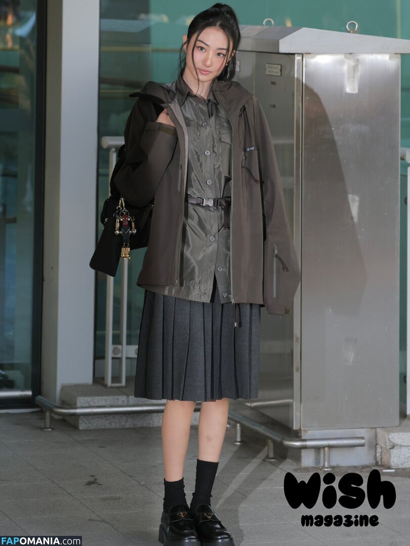 Gawon / Lee Ga-won / MEOVV_GAWON / gawon_moevv / https: / 이가원 MEOVV Обнажённый OnlyFans  Утёкшее фото #4