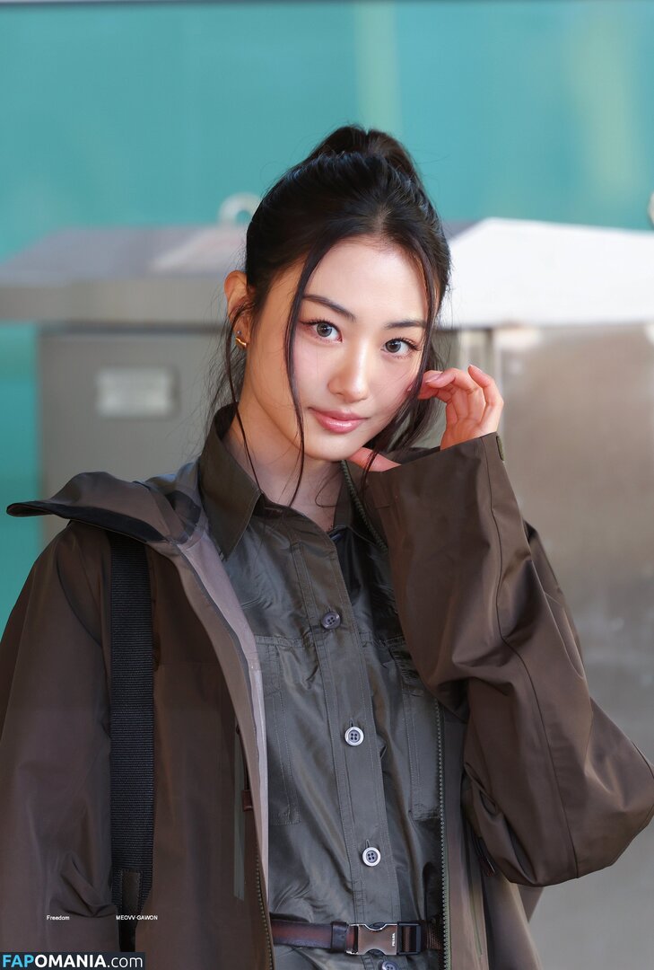 Gawon / Lee Ga-won / MEOVV_GAWON / gawon_moevv / https: / 이가원 MEOVV Обнажённый OnlyFans  Утёкшее фото #10