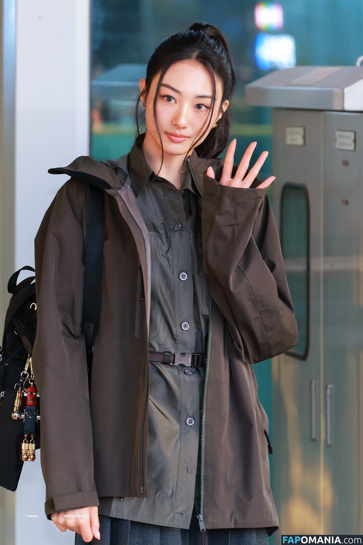 Gawon / Lee Ga-won / MEOVV_GAWON / gawon_moevv / https: / 이가원 MEOVV Обнажённый OnlyFans  Утёкшее фото #11