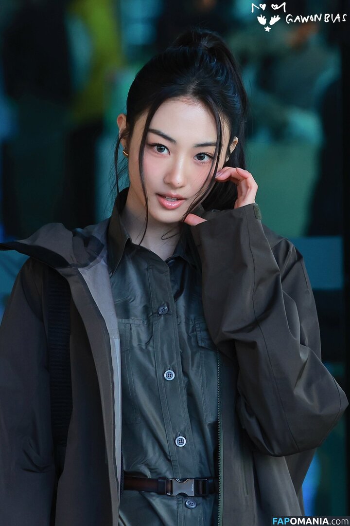 Gawon / Lee Ga-won / MEOVV_GAWON / gawon_moevv / https: / 이가원 MEOVV Обнажённый OnlyFans  Утёкшее фото #16