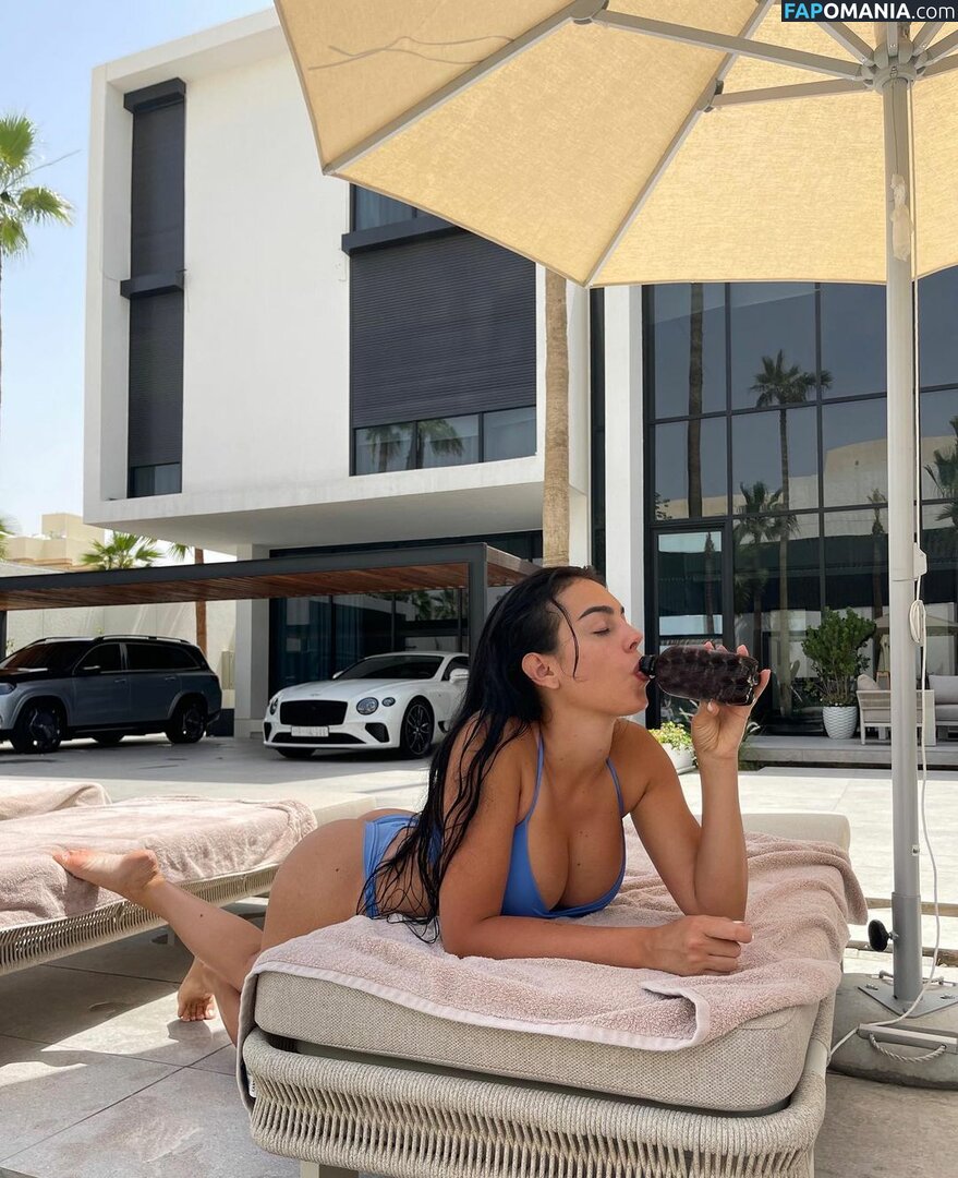 Georgina Rodriguez / georginagio Обнажённый OnlyFans  Утёкшее фото #69