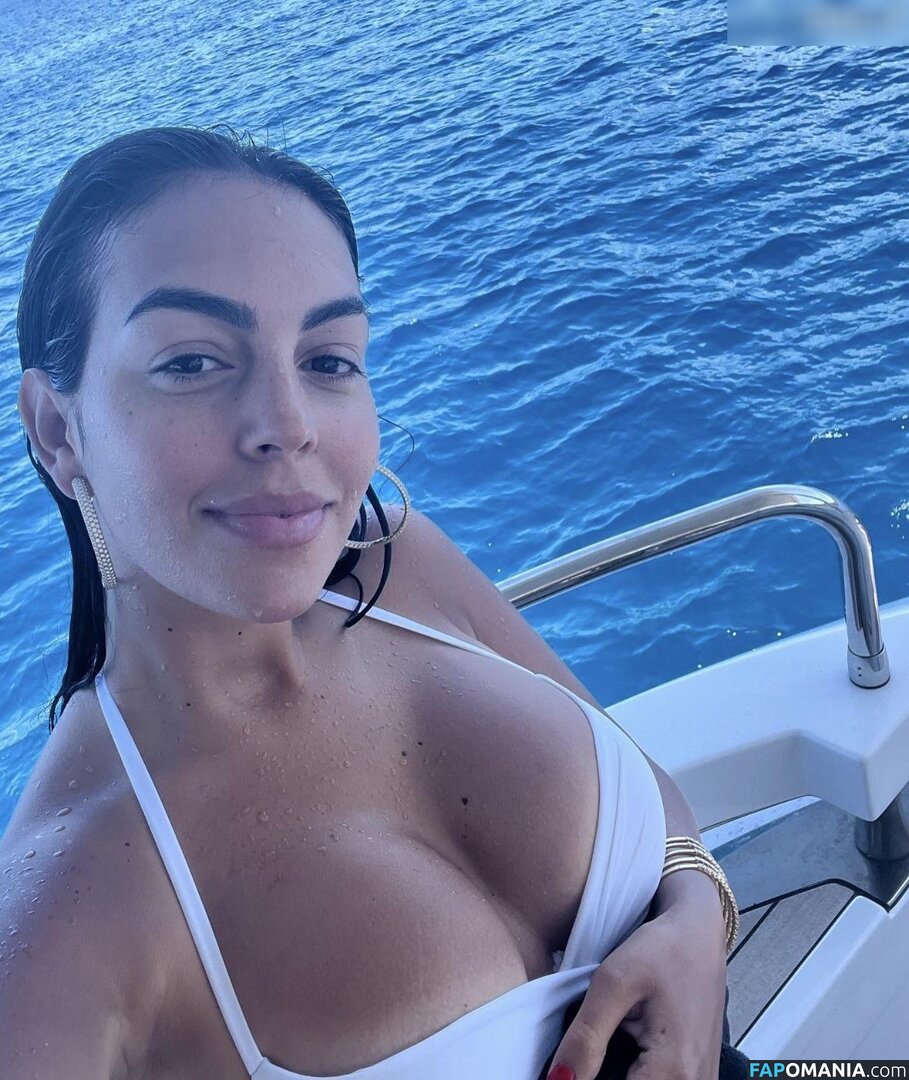 Georgina Rodriguez / georginagio Обнажённый OnlyFans  Утёкшее фото #78