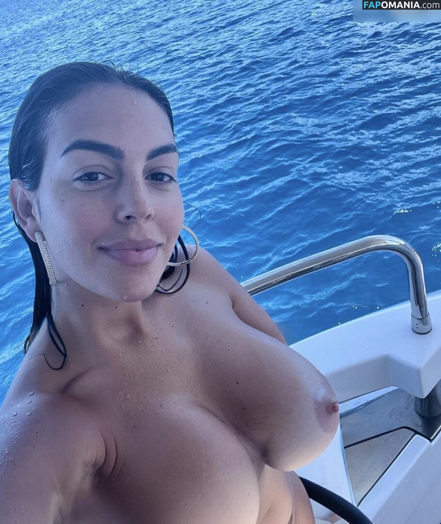 Georgina Rodriguez / georginagio Обнажённый OnlyFans  Утёкшее фото #81