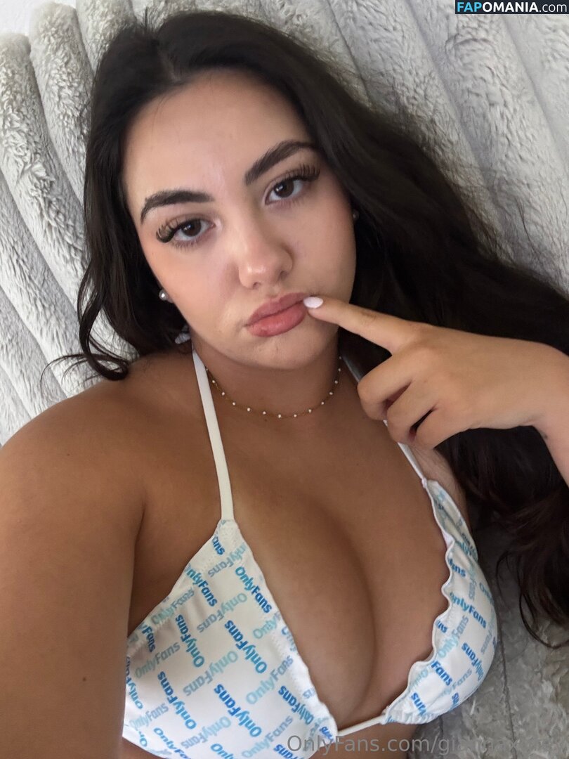 Giannagrey_ / Giannagreyx / giannaonlyx / giannaxgrey / https: Обнажённый OnlyFans  Утёкшее фото #27