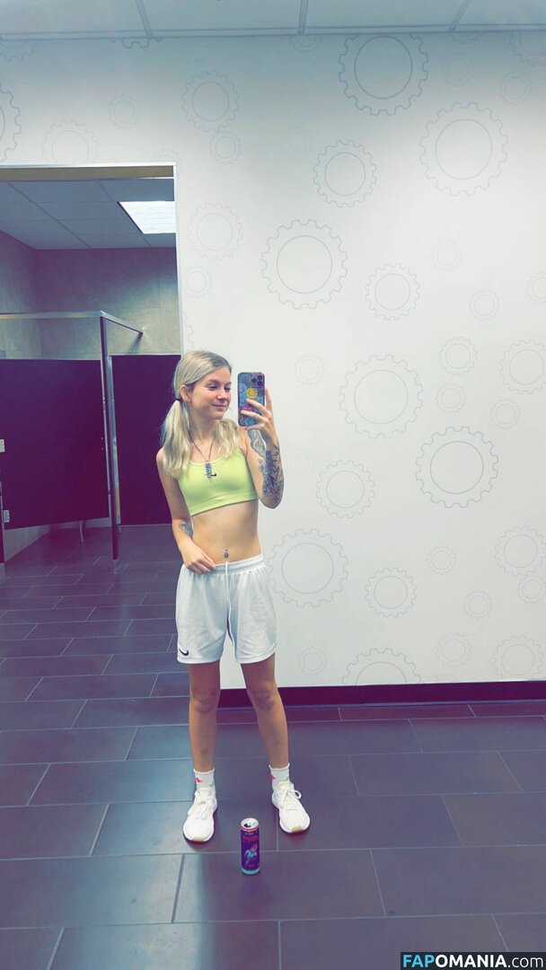 Gingiehippie / genevievethepoet / mjwrighttt Обнажённый OnlyFans  Утёкшее фото #3