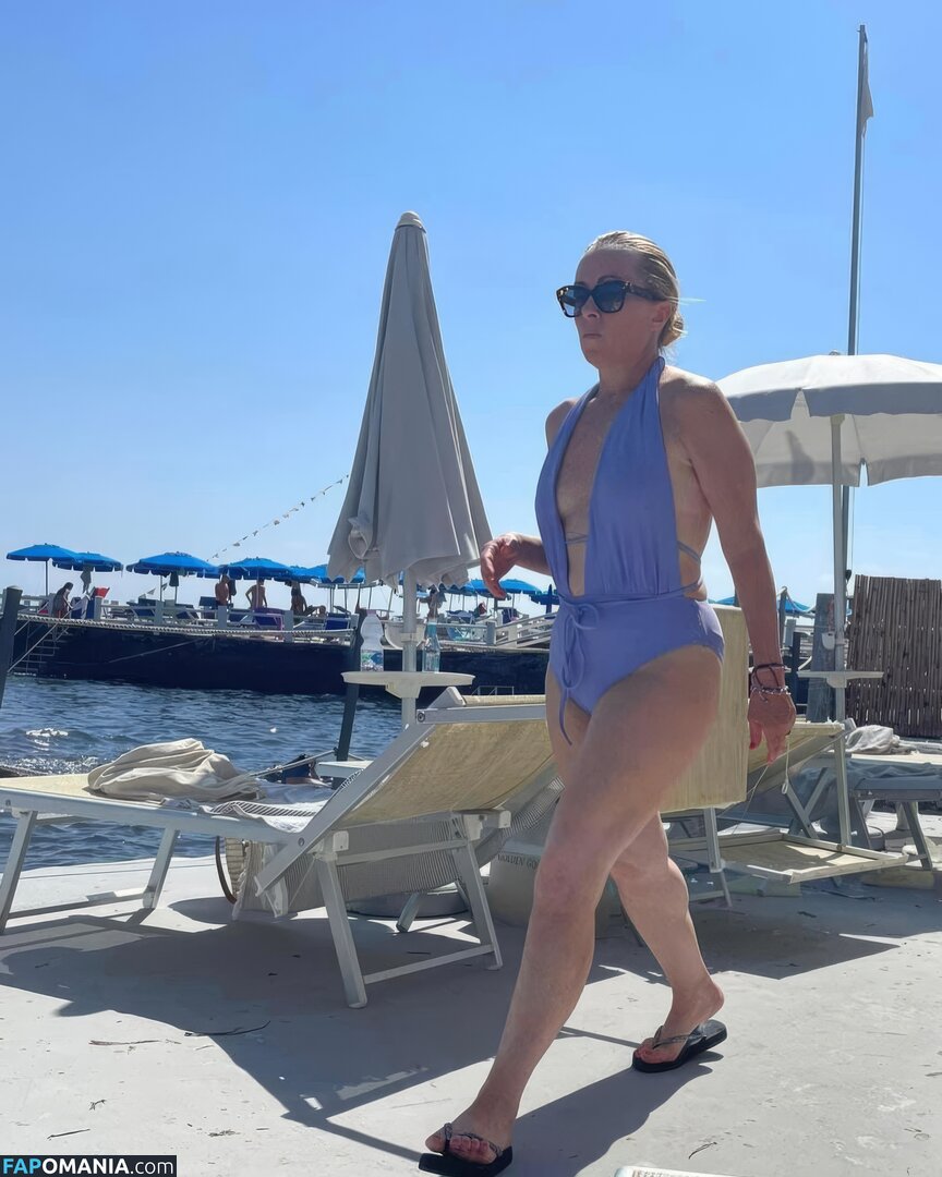 Giorgia Meloni / Italian Prime Minister 🇮🇹 / giorgiameloni Обнажённый OnlyFans  Утёкшее фото #3