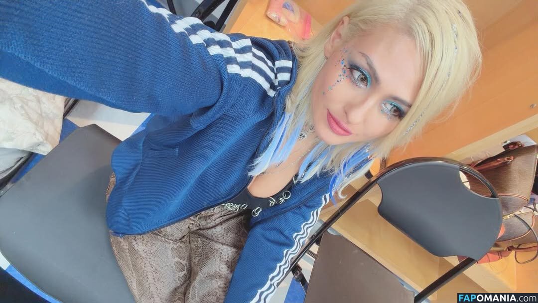 0221giulia / Giulia / giulia0221g / giuliaottorini / scientwehst Обнажённый OnlyFans  Утёкшее фото #501