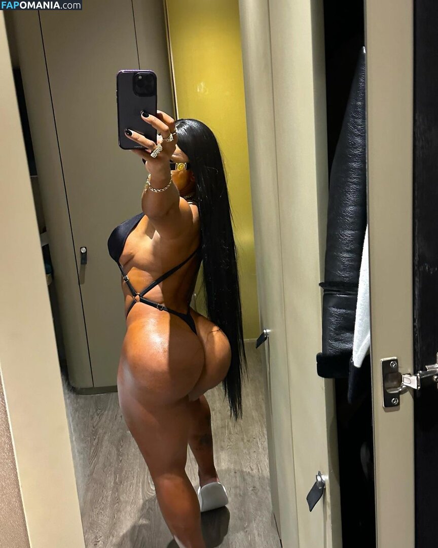 Gladiolis Juma A. / Gladiolisfit Обнажённый OnlyFans  Утёкшее фото #2