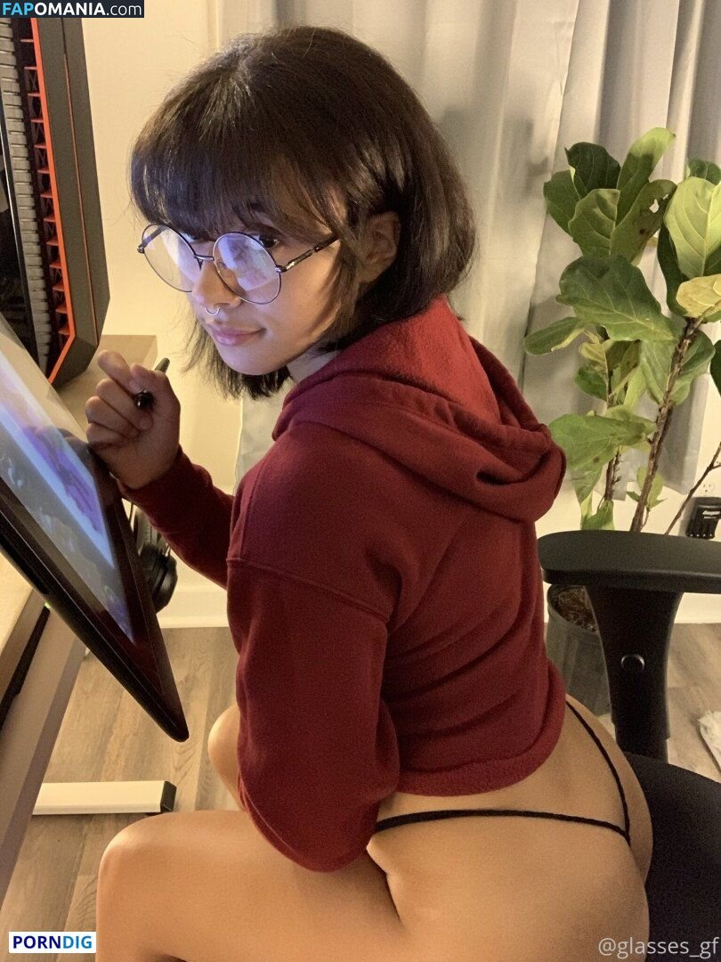glasses_gf Обнажённый OnlyFans  Утёкшее фото #57