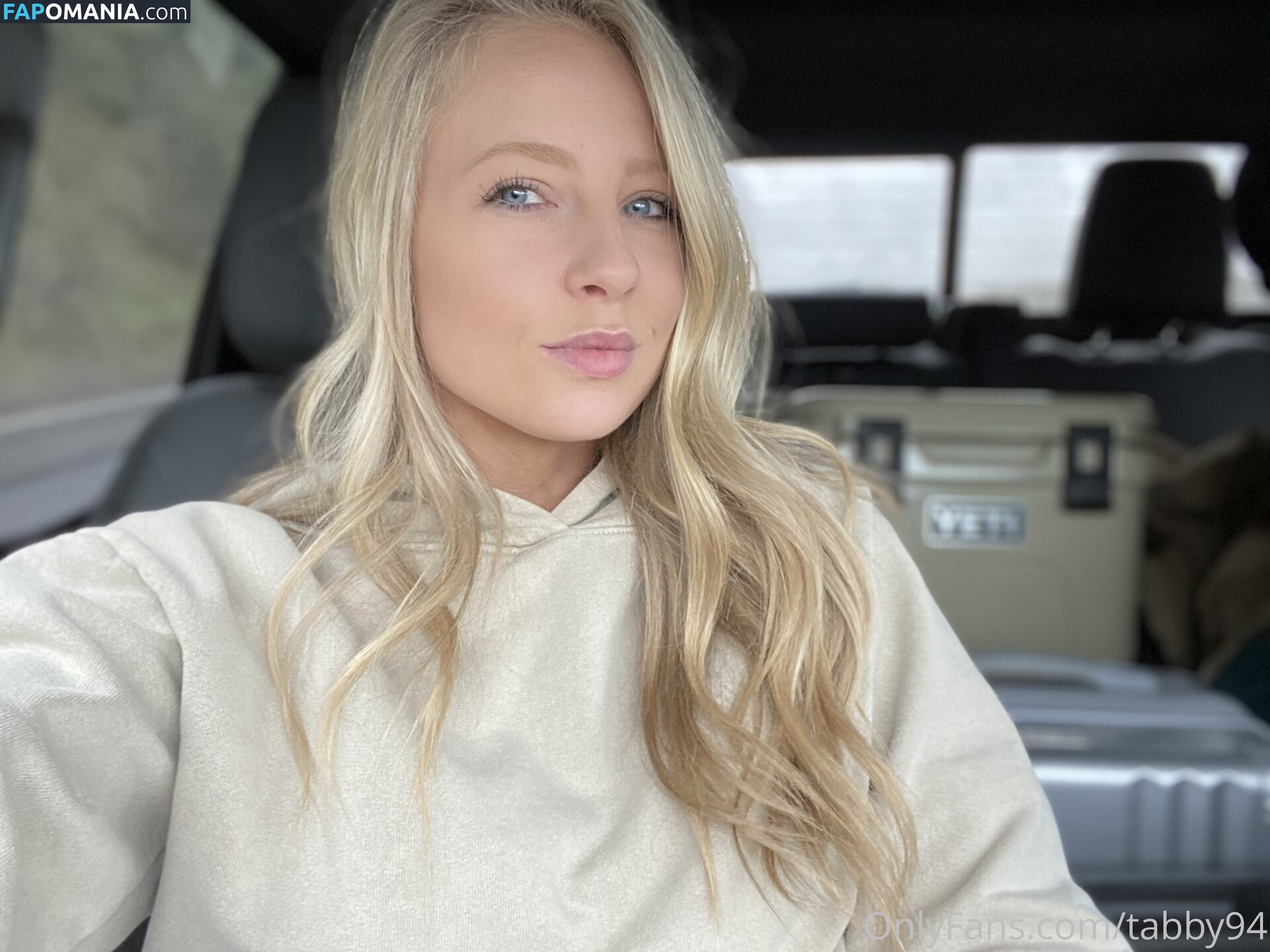 gndtj94 / that_belgian_jeepgirl Обнажённый OnlyFans  Утёкшее фото #1