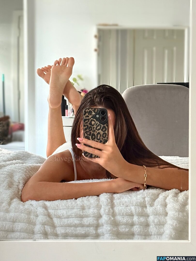 Goddess Kiki / lovegoddesskiki Обнажённый OnlyFans  Утёкшее фото #10