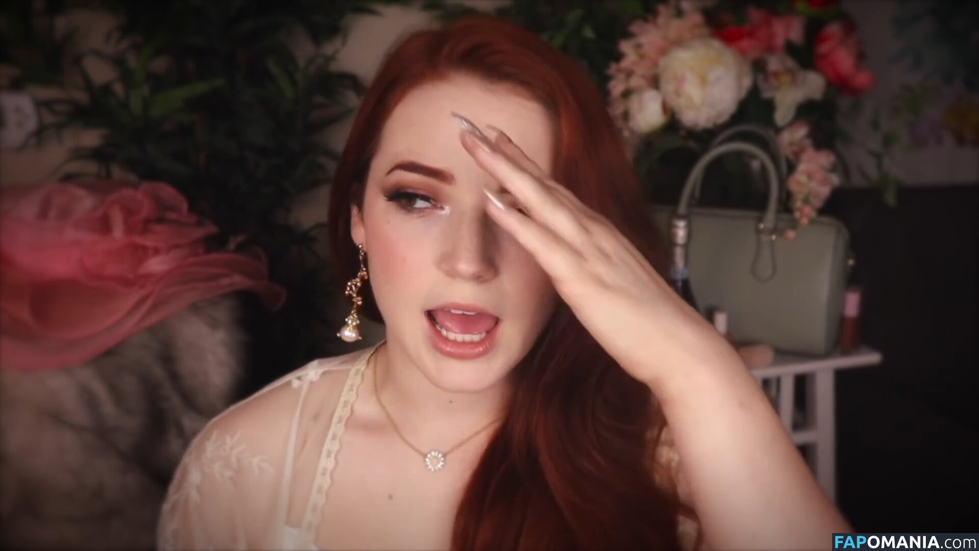 Erin Timony / Fresh Blush ASMR / Goodnight Moon / fresh.blush / goodnightmoonasmr Обнажённый OnlyFans  Утёкшее фото #13