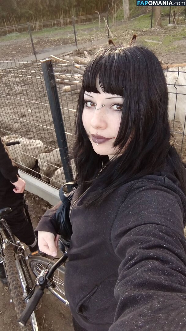 gothbynight Обнажённый OnlyFans  Утёкшее фото #3