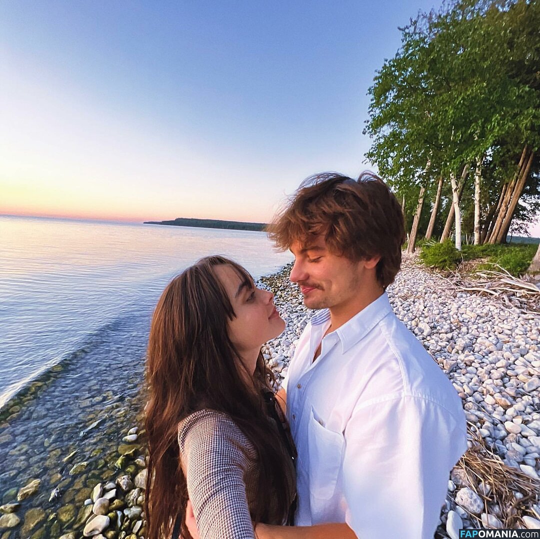 Grace / darlingrl / darlingrll / grace_t / piscesxcherry Обнажённый OnlyFans  Утёкшее фото #12