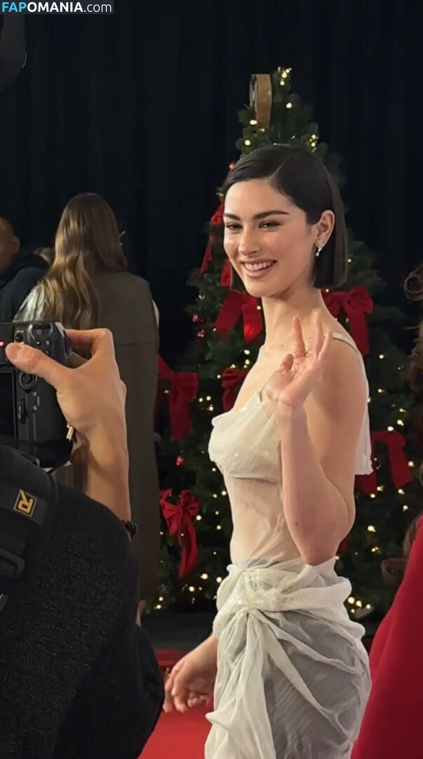 Gracie Abrams / gracieabrams Обнажённый OnlyFans  Утёкшее фото #413