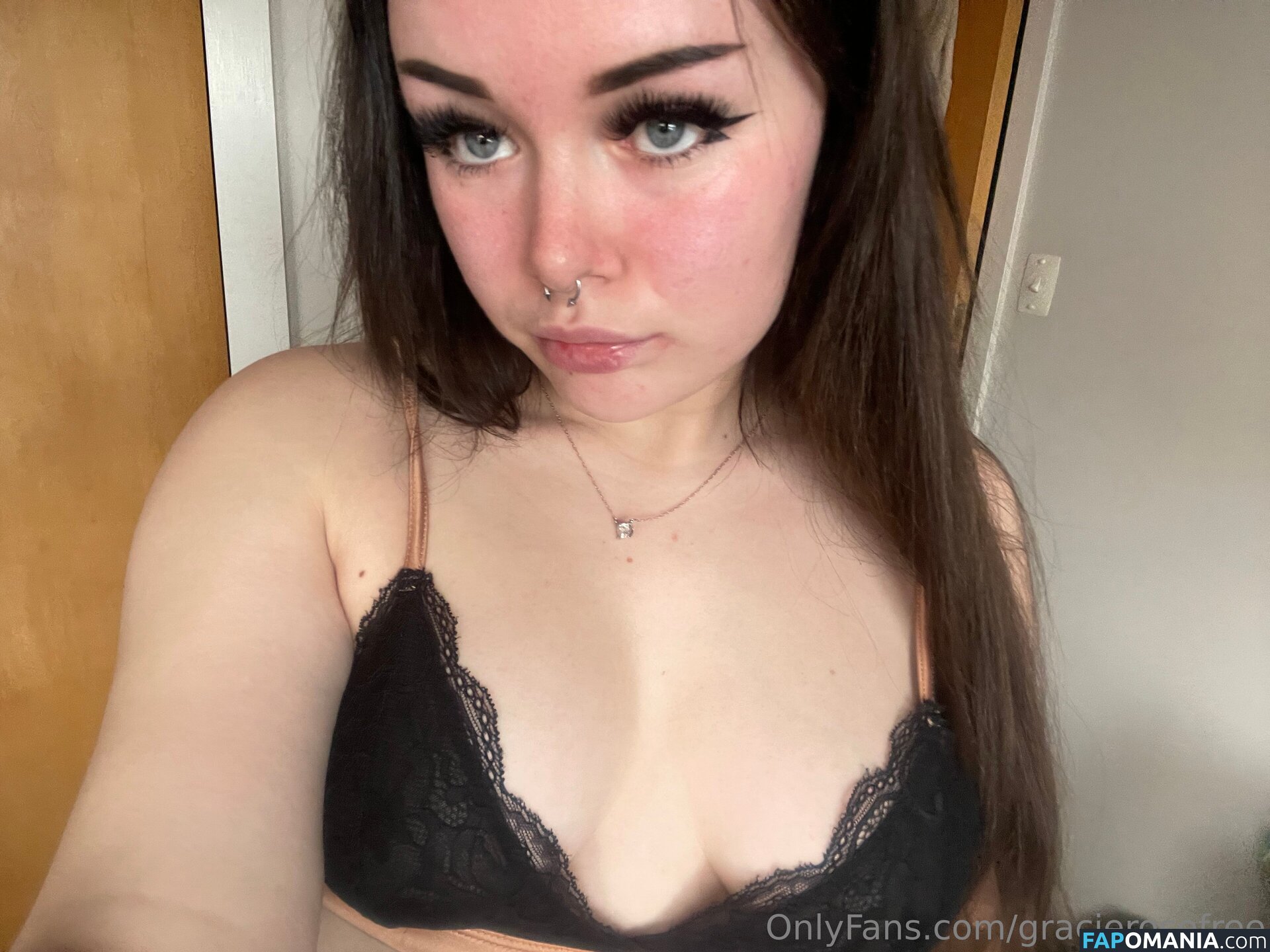 graciefree_ / gracierosefree Обнажённый OnlyFans  Утёкшее фото #3