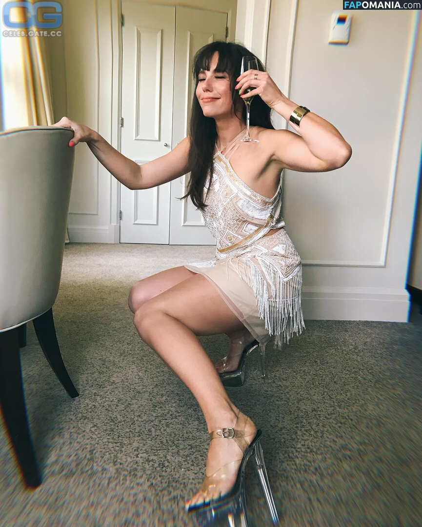 Gwen Van Обнажённый OnlyFans  Утёкшее фото #1