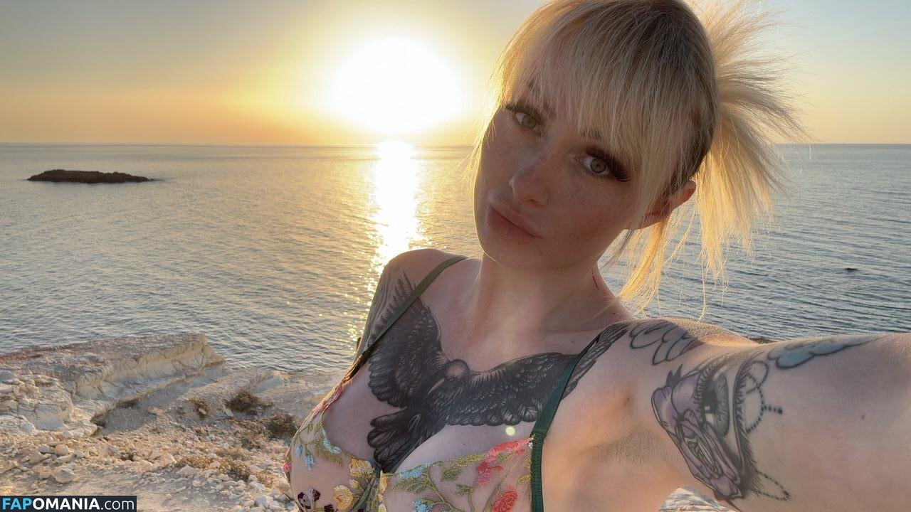 German / Hailey Hope / hailey.hope__ / hailey_hope / haileyhopexo / https: Обнажённый OnlyFans  Утёкшее фото #1