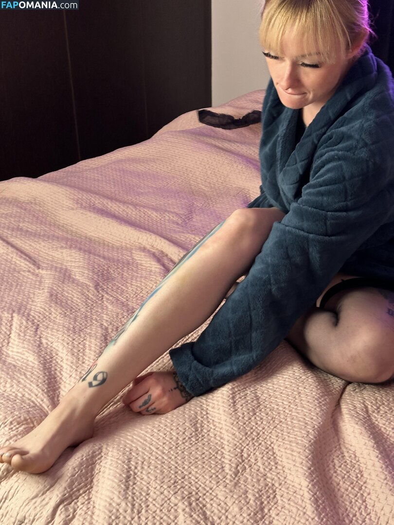 German / Hailey Hope / hailey.hope__ / hailey_hope / haileyhopexo / https: Обнажённый OnlyFans  Утёкшее фото #4