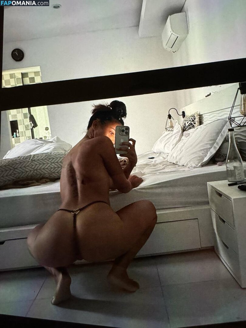 Hailey Mann / Haileynic0le__ / fitwithhaileynic0le / lilglitterbitch Обнажённый OnlyFans  Утёкшее фото #5