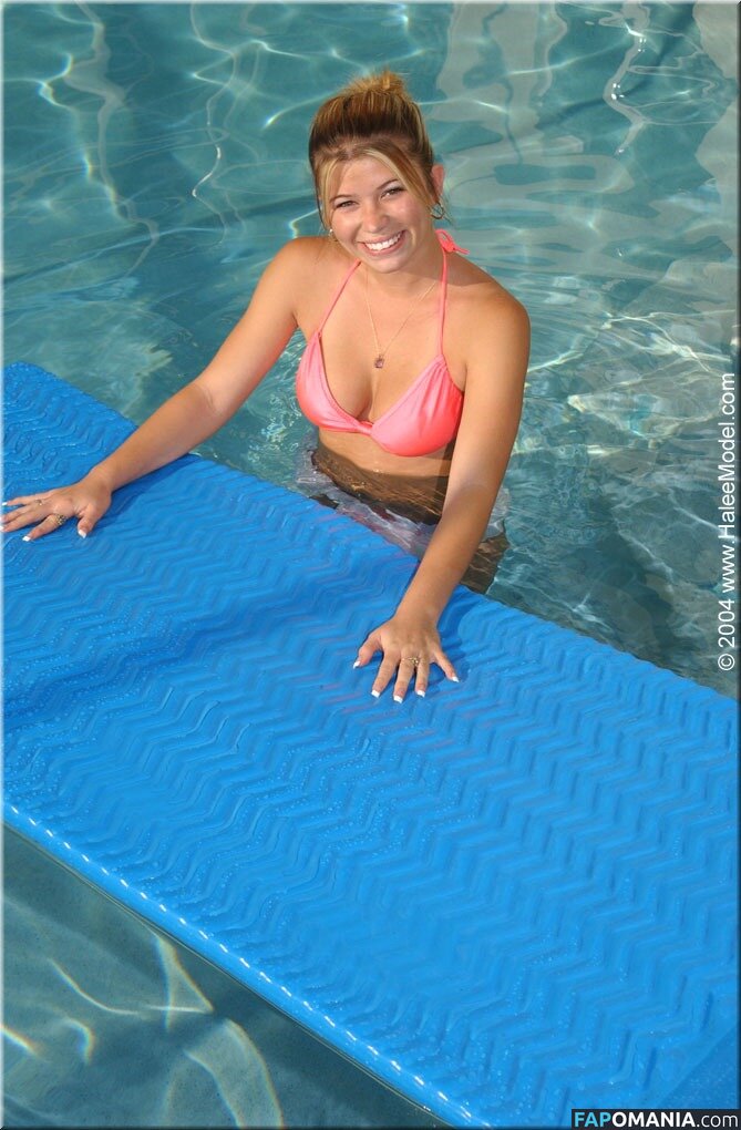 Halee Model / haleehastad / haleemajmodel / https: Обнажённый OnlyFans  Утёкшее фото #28