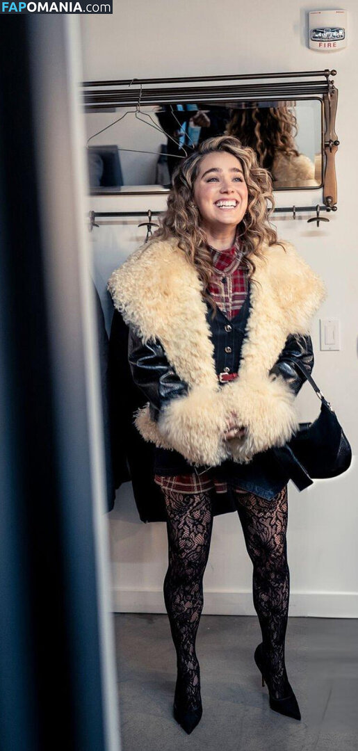 Haley Lu Richardson / haleyluhoo Обнажённый OnlyFans  Утёкшее фото #201