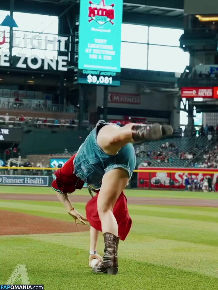 Haley Lu Richardson / haleyluhoo Обнажённый OnlyFans  Утёкшее фото #209