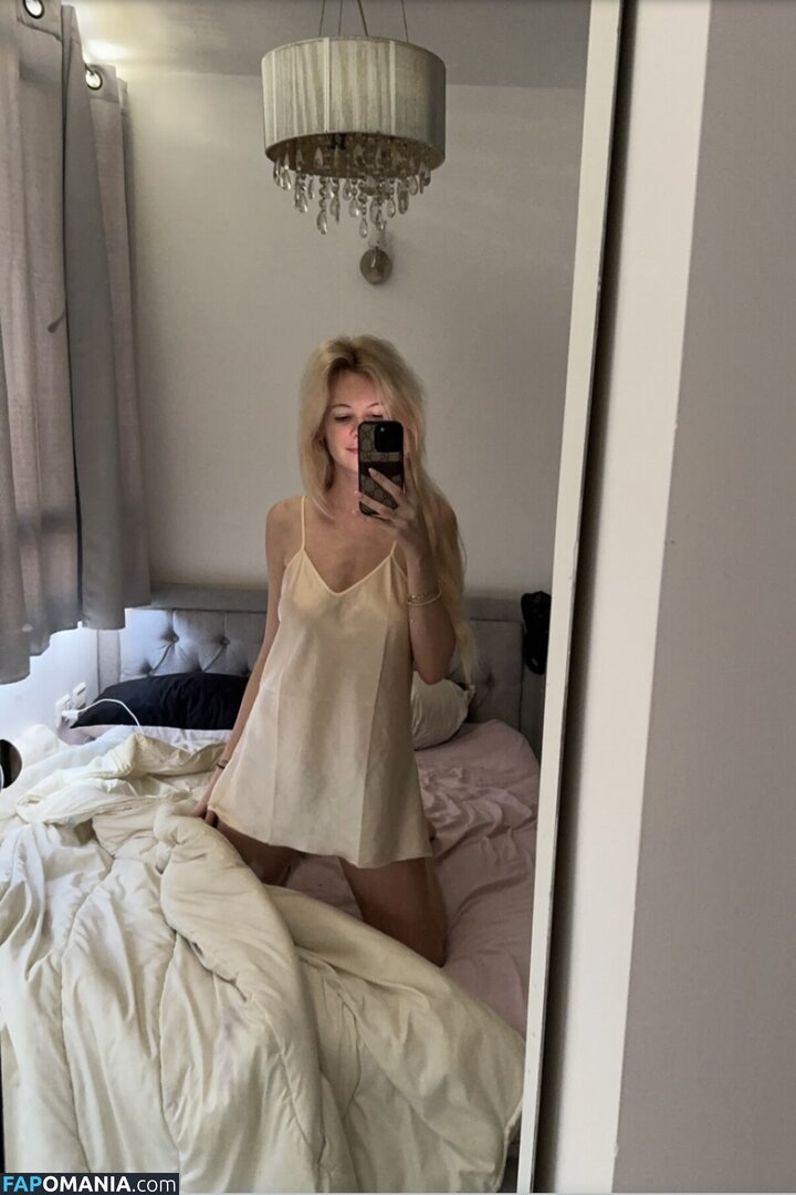 Hannahsiegel2 / bananahannahhh / bananahannahhhh Обнажённый OnlyFans  Утёкшее фото #10