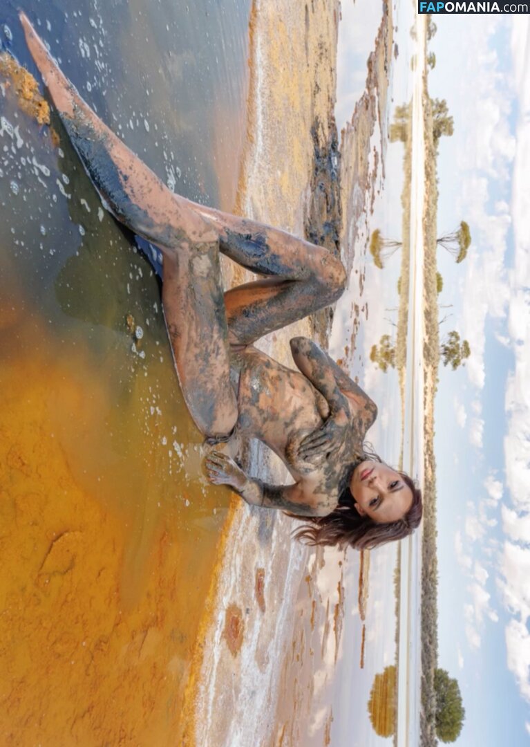 hanniessy Обнажённый OnlyFans  Утёкшее фото #3