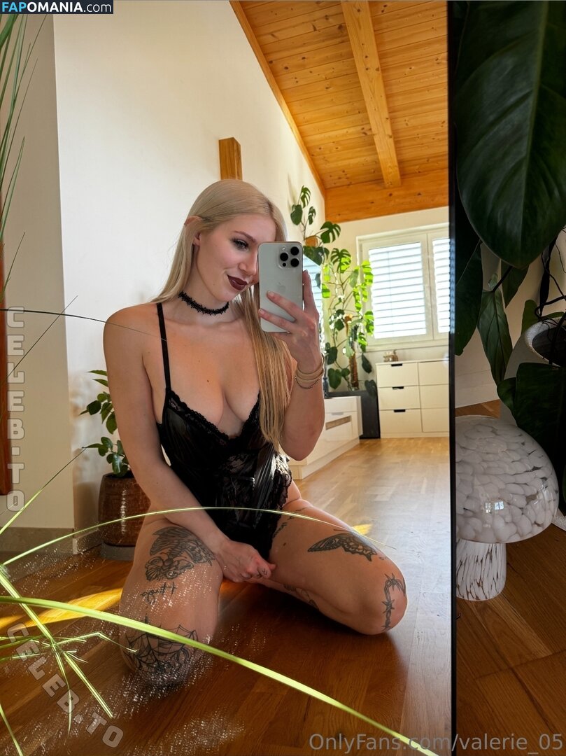 happynuud3l / happynuudel / valerie_04 Обнажённый OnlyFans  Утёкшее фото #14