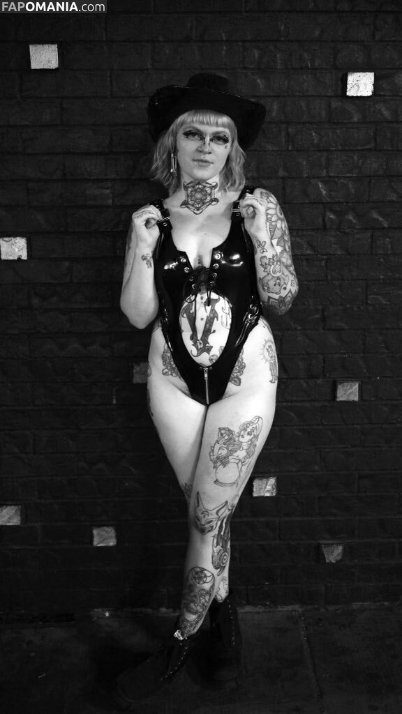 Headyharmony / Huntressharmony Обнажённый OnlyFans  Утёкшее фото #14