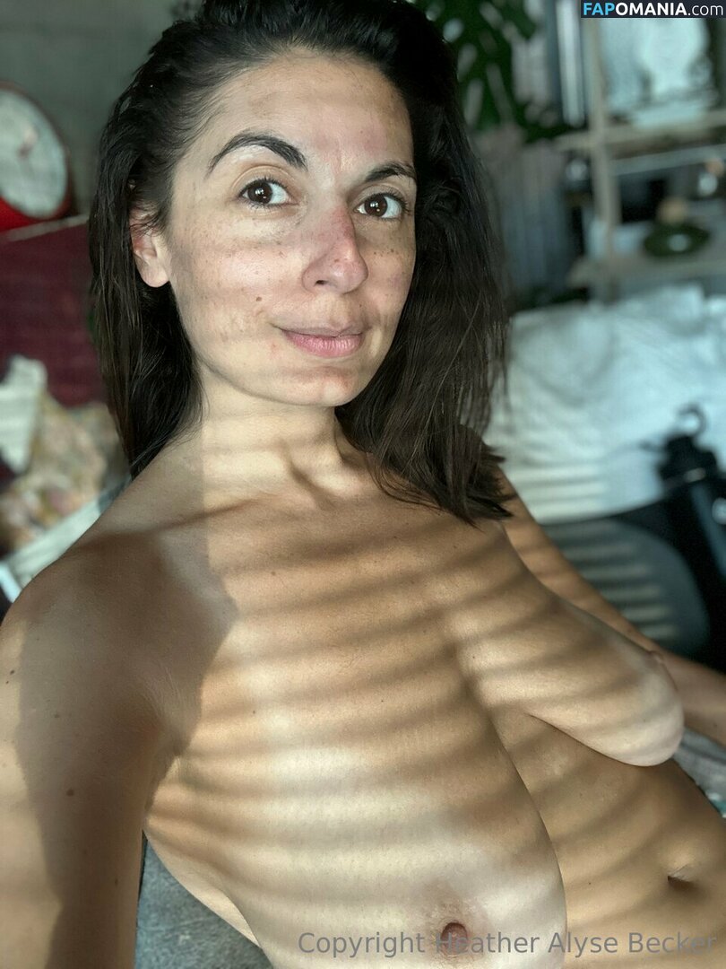 Heather Alyse Becker / heatheralyse7 / heatheralysebecker / https: Обнажённый OnlyFans  Утёкшее фото #92