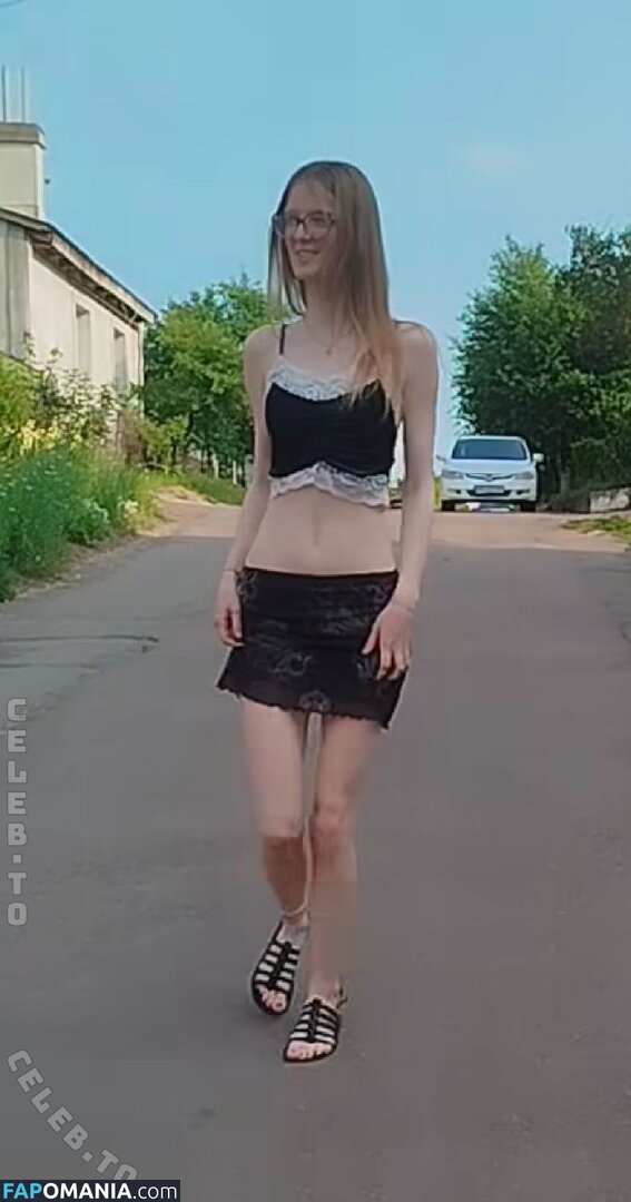 elen.meln / helen_meln777 / melena17_ElenMeln Обнажённый OnlyFans  Утёкшее фото #8