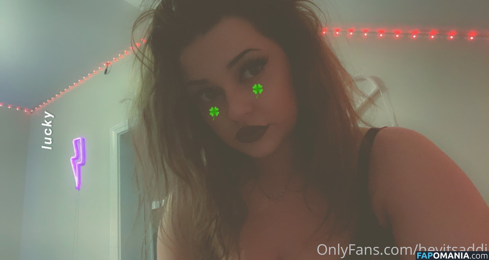 heyitsaddi Обнажённый OnlyFans  Утёкшее фото #1