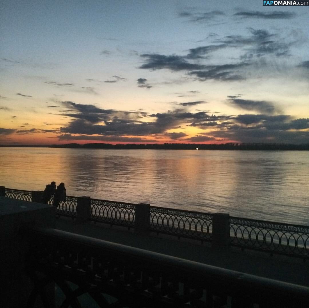 Holly Garner / Inna Khoruzh / InnaKhoruzh / Ivanna Ershova / RealHollyGarner / holly.garner Обнажённый OnlyFans  Утёкшее фото #132