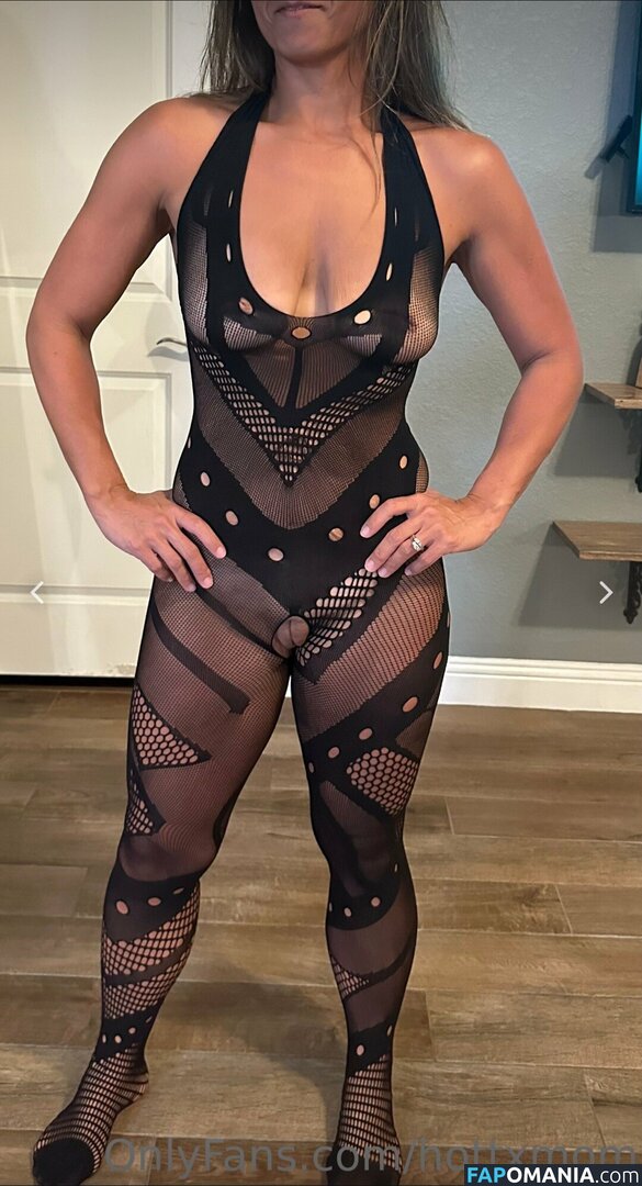  / Hottexasm1lf / Hottexasmilf / Hottxmom / hottx_milf Обнажённый OnlyFans  Утёкшее фото #4