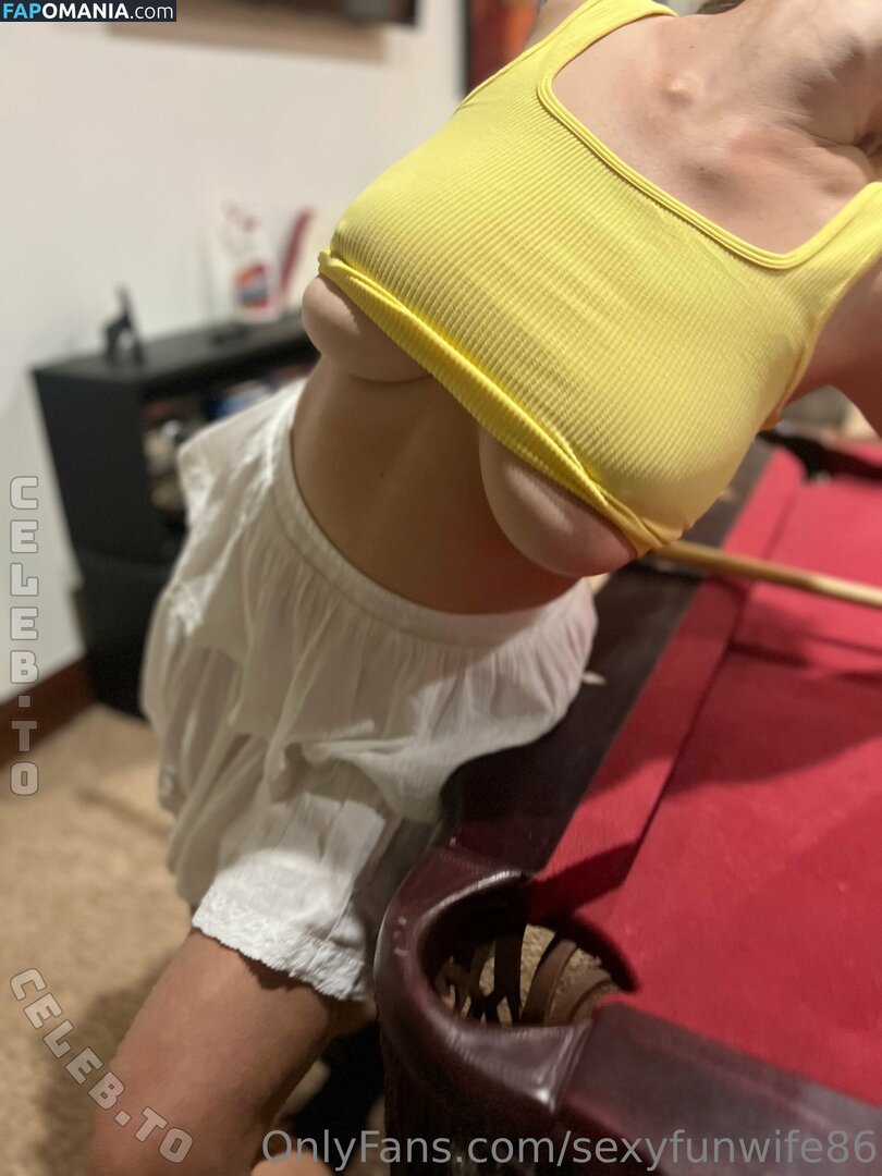HotYogaWife / blondewife83 / https: Обнажённый OnlyFans  Утёкшее фото #1