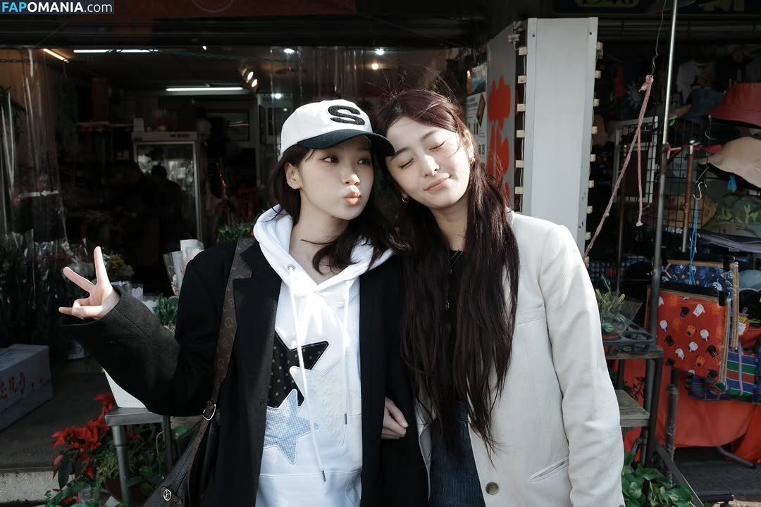 Huh Yunjin 허윤진 / LESSERAFIM / yunjin_lesserafims Обнажённый OnlyFans  Утёкшее фото #12