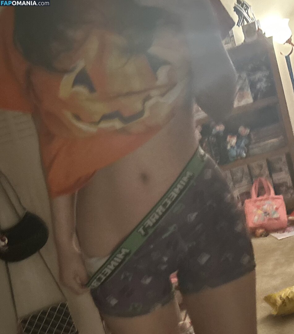 Hyacinth Обнажённый OnlyFans  Утёкшее фото #2