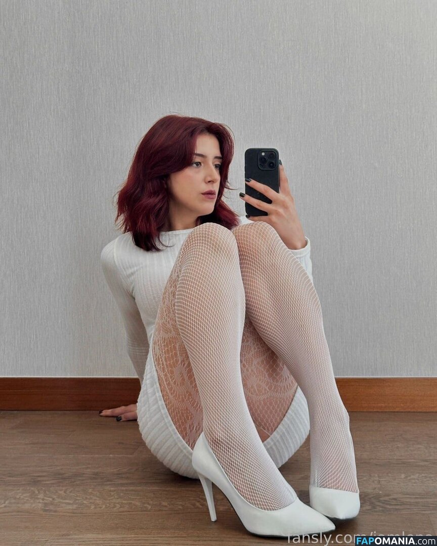 iamlena / iamlenaa.f Обнажённый OnlyFans  Утёкшее фото #3