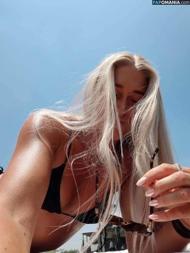 idakkarstoft / İda Kathrine Karstoft Обнажённый OnlyFans  Утёкшее фото #1