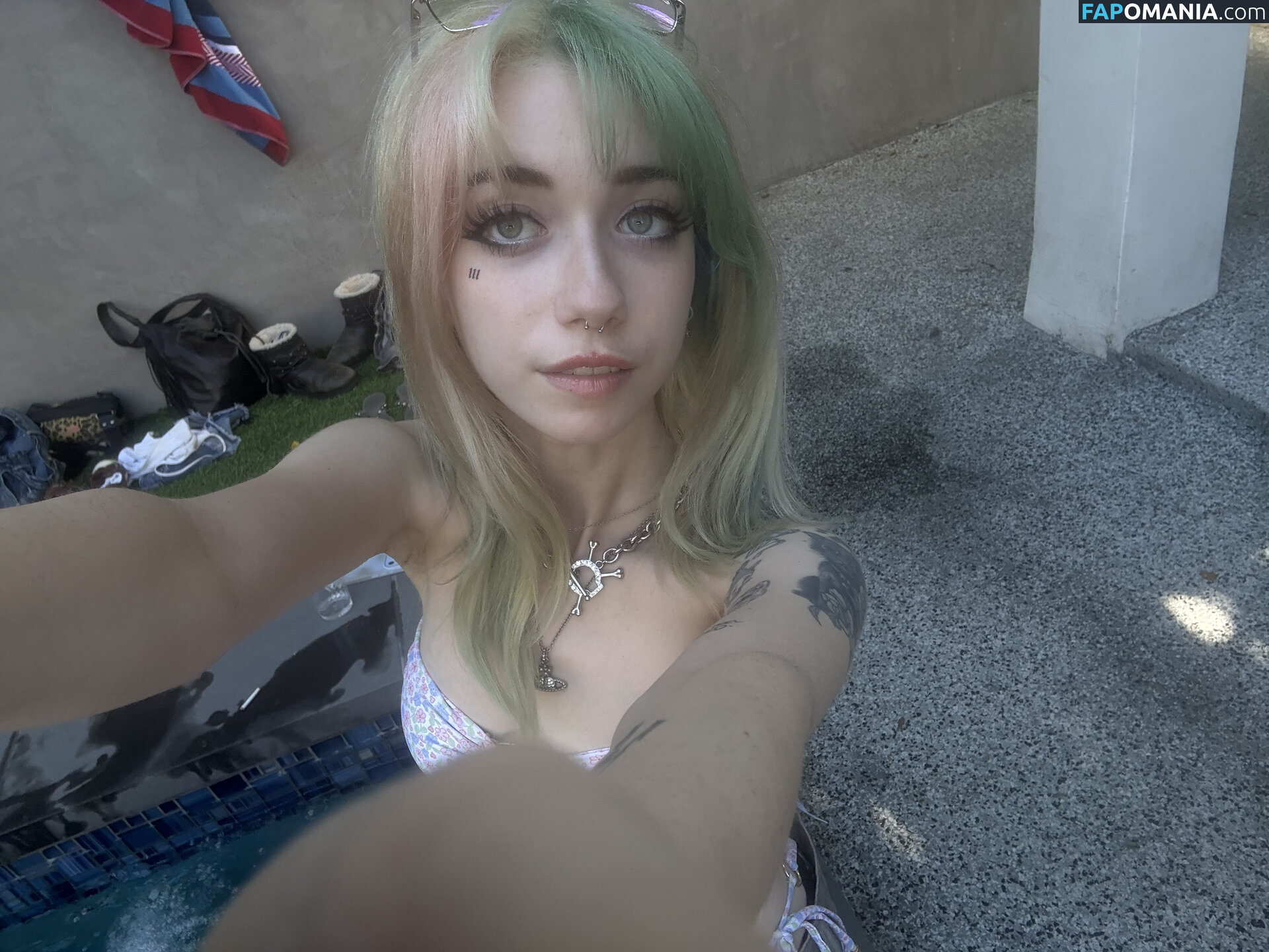 1ILuvMew1 / Iluvmeww / https: / iluvmey Обнажённый OnlyFans  Утёкшее фото #472