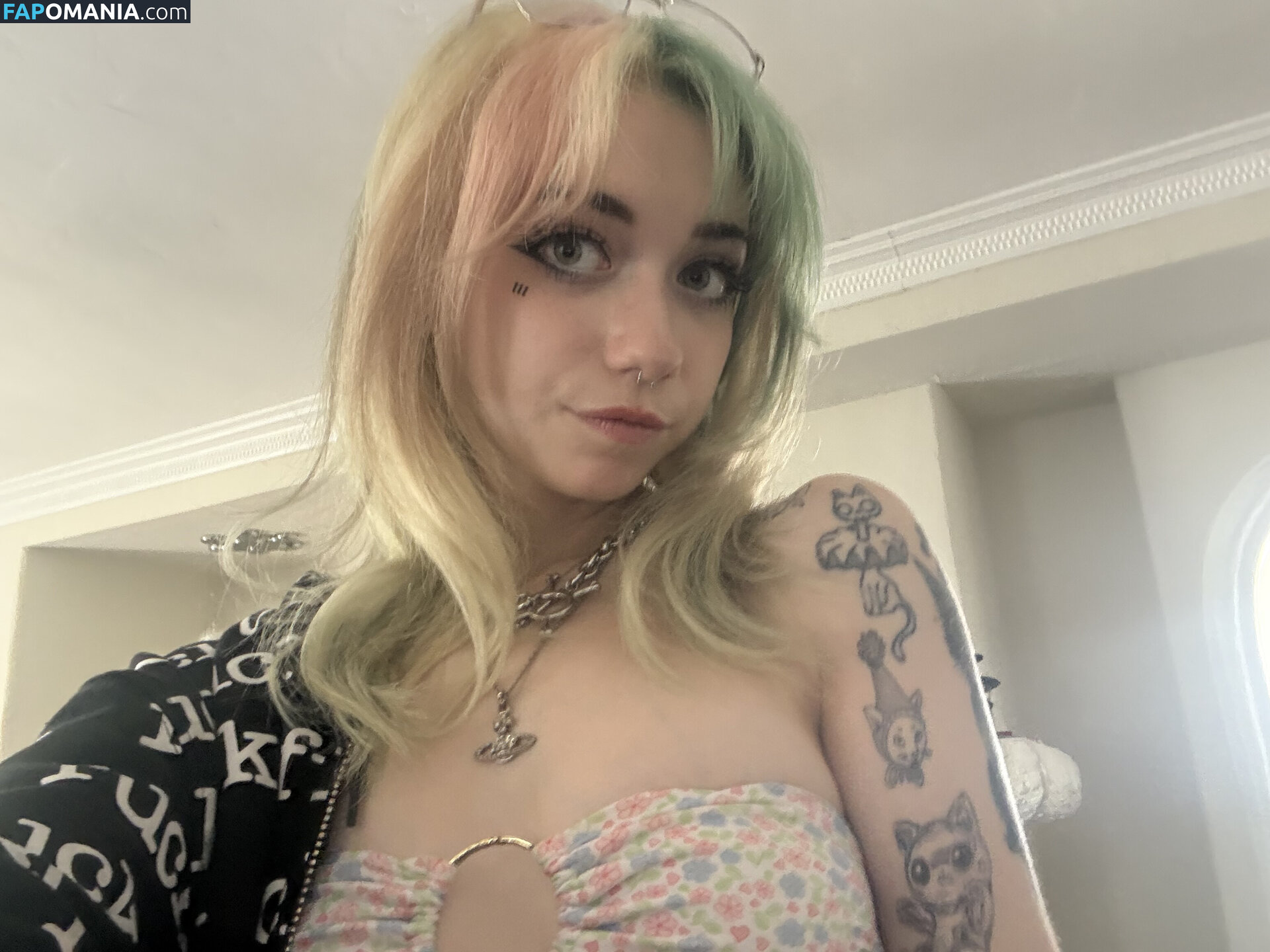 1ILuvMew1 / Iluvmeww / https: / iluvmey Обнажённый OnlyFans  Утёкшее фото #477