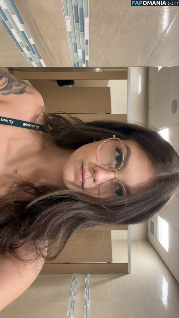 imadirose / xo.madirose Обнажённый OnlyFans  Утёкшее фото #2