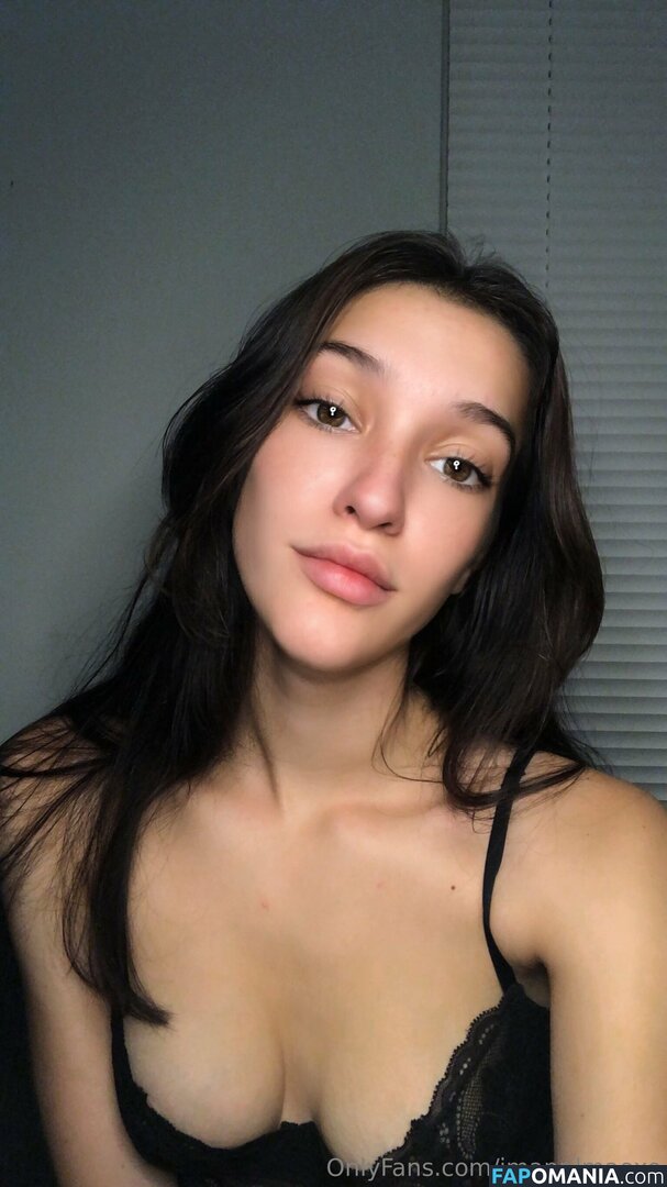 Imaprilmaexo Обнажённый OnlyFans  Утёкшее фото #197