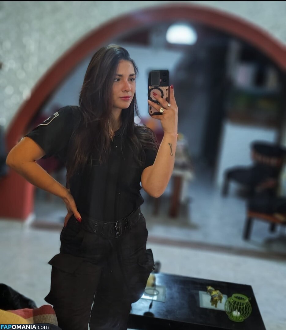 In And Out Uniform Обнажённый OnlyFans  Утёкшее фото #29