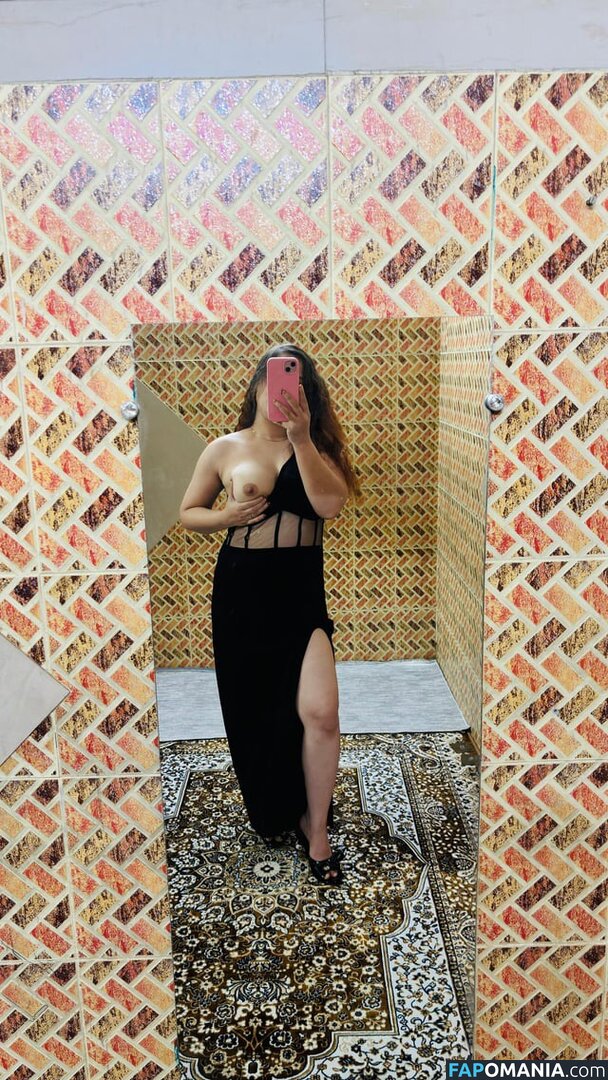 Indian Naughty Stuff / https: / justnaughtystuf / urvashi_apsaraa Обнажённый OnlyFans  Утёкшее фото #2
