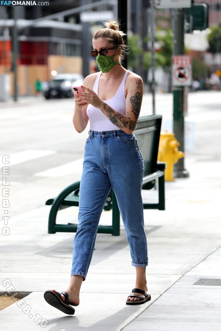 Ireland Baldwin / chloebaldwin... / irelandbasingerbaldwin / irelandirelandireland Обнажённый OnlyFans  Утёкшее фото #236