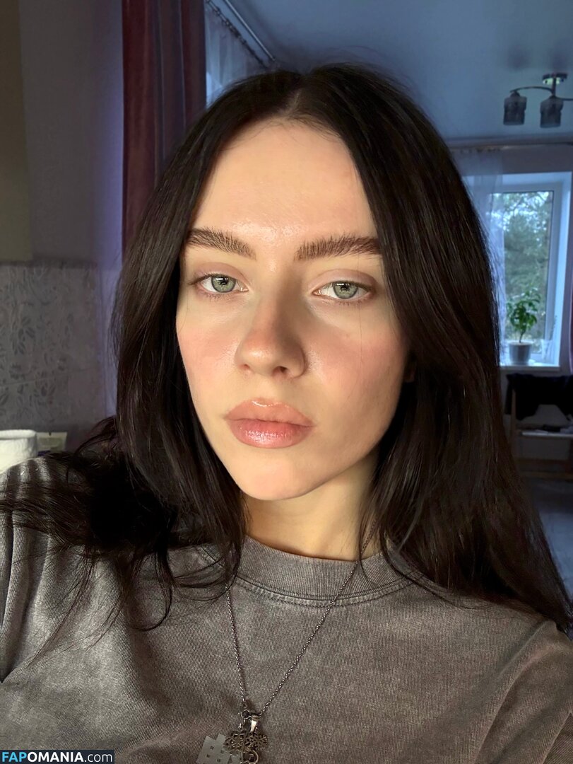Irina Minkina / howeversnowy / rusian Billie eilish Обнажённый OnlyFans  Утёкшее фото #3