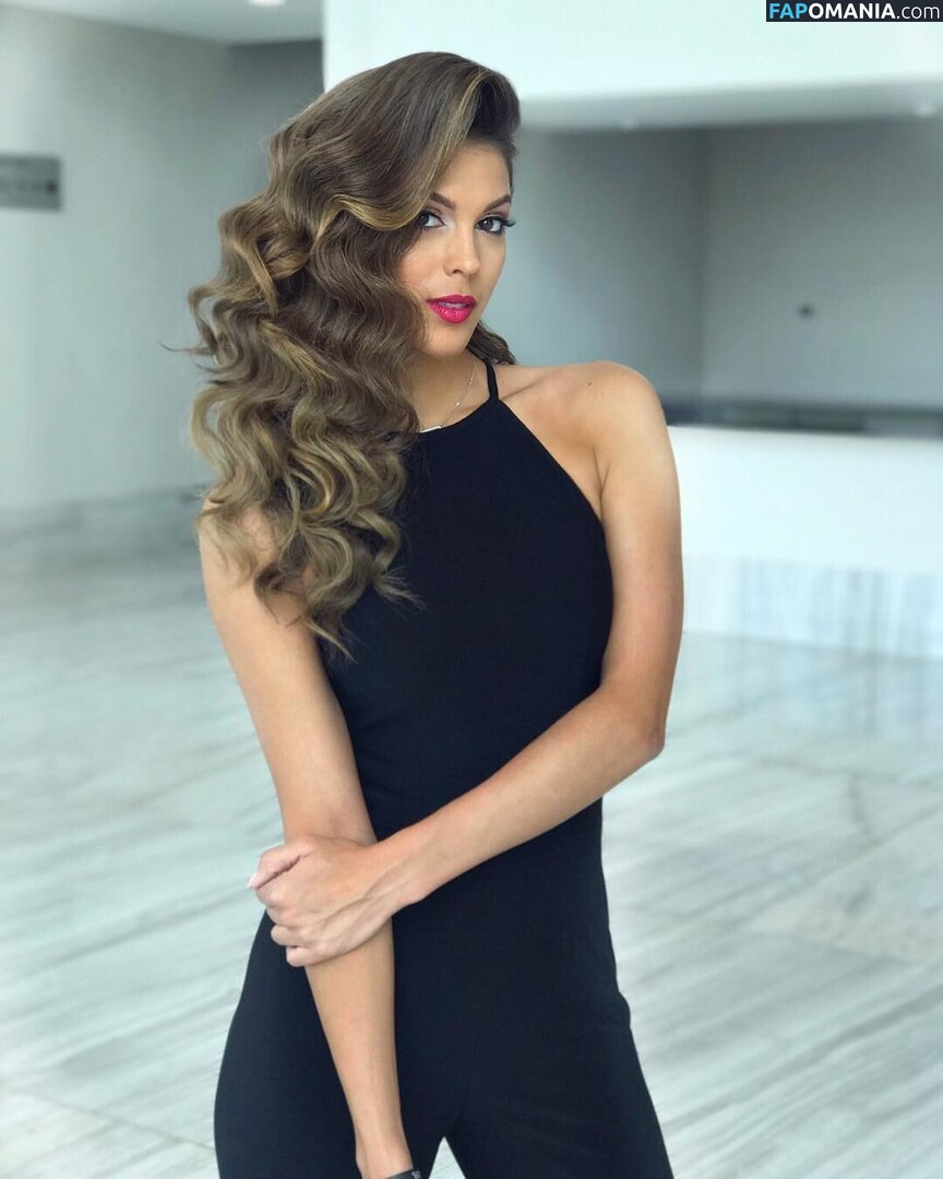 Iris Mittenaere / irismittenaere / summerxiris Обнажённый OnlyFans  Утёкшее фото #13